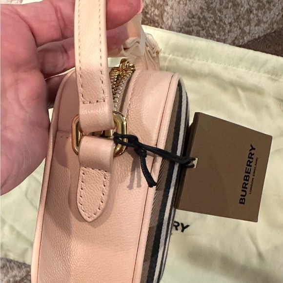 Burberry, Pale cameo, small camera bag/Crossbody - Picture 3 of 4